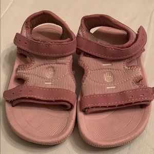 Girl’s Size 7  Pink Teva Sandal